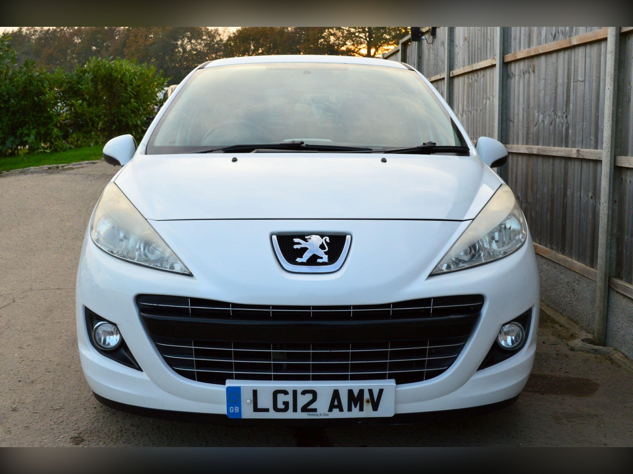 Used 2012 Peugeot 207 1.4 Sportium Euro 5 5dr for sale in Lingfield