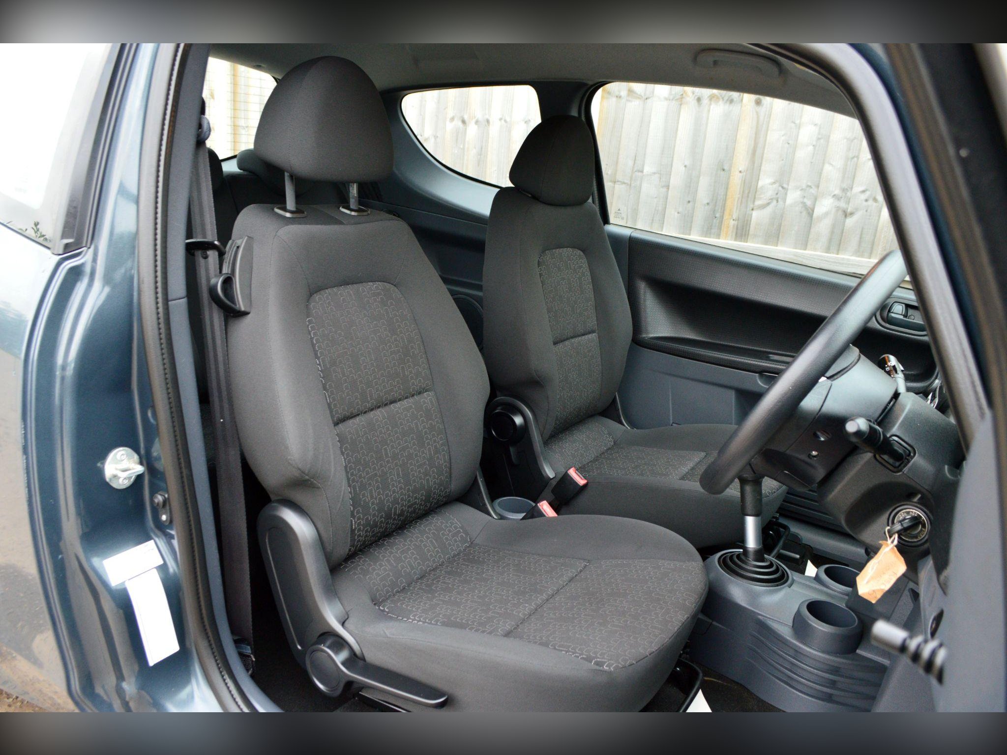 Used 2010 Mitsubishi Colt 1.1 CZ1 Euro 4 3dr for sale in Lingfield